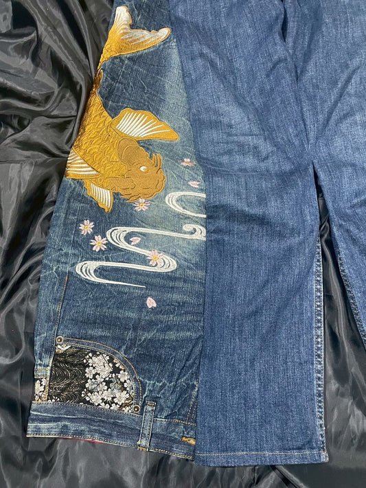 Custom scenes of carp embroidery designs