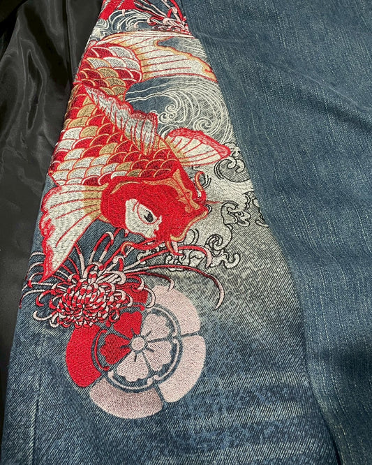 Custom scenes of carp embroidery designs