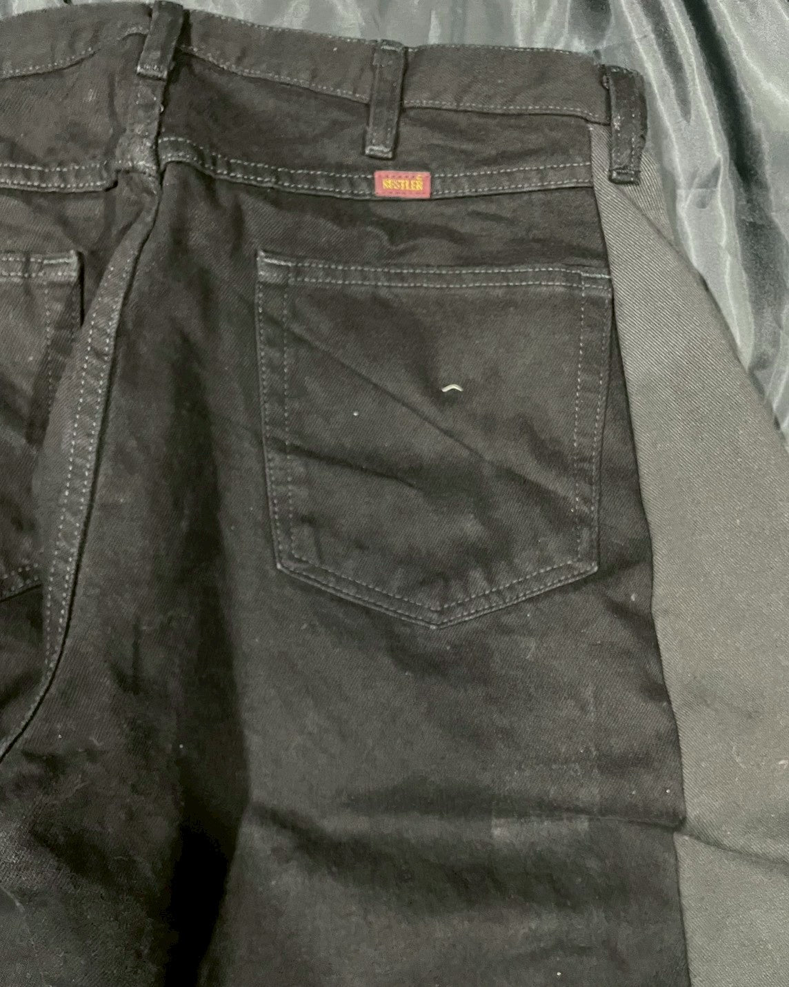 Custom jeans of dragon embroidery design No.3