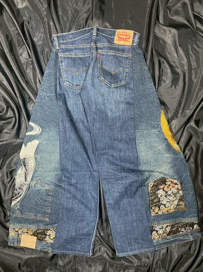 Custom scenes of carp embroidery designs