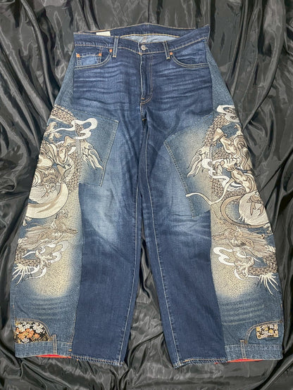 Custom jeans with Japanese wind god and thunder god and dragon embroidery design