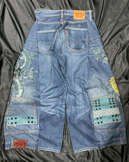 Custom jeans of dragon embroidery design No.4