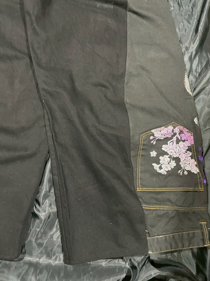 Custom jeans of dragon embroidery design No.3